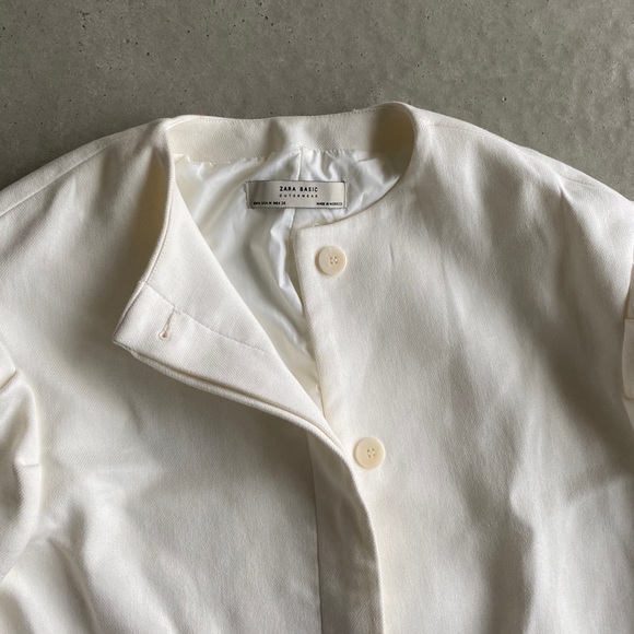 ZARA ecru ivory coat with drop shoulder balloon sleeves size M - Picture 7 of 9